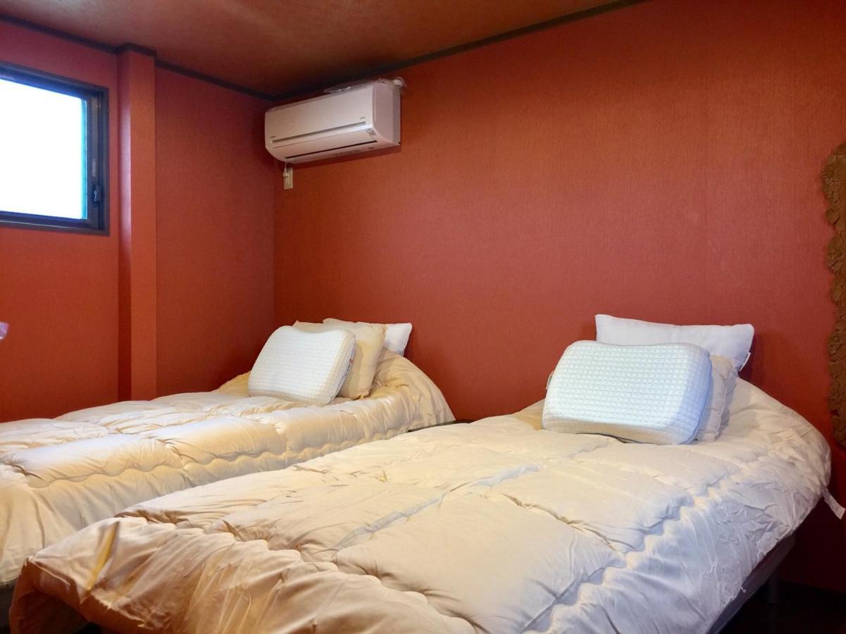 Yumeji Guest House Osaka Bagian luar foto