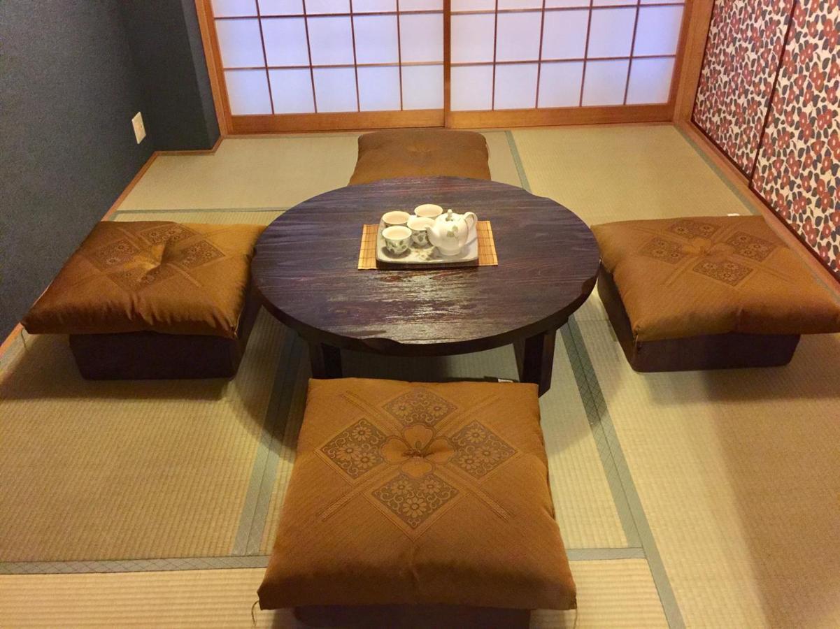 Yumeji Guest House Osaka Bagian luar foto